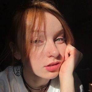 Meet your Posher, Madeleine